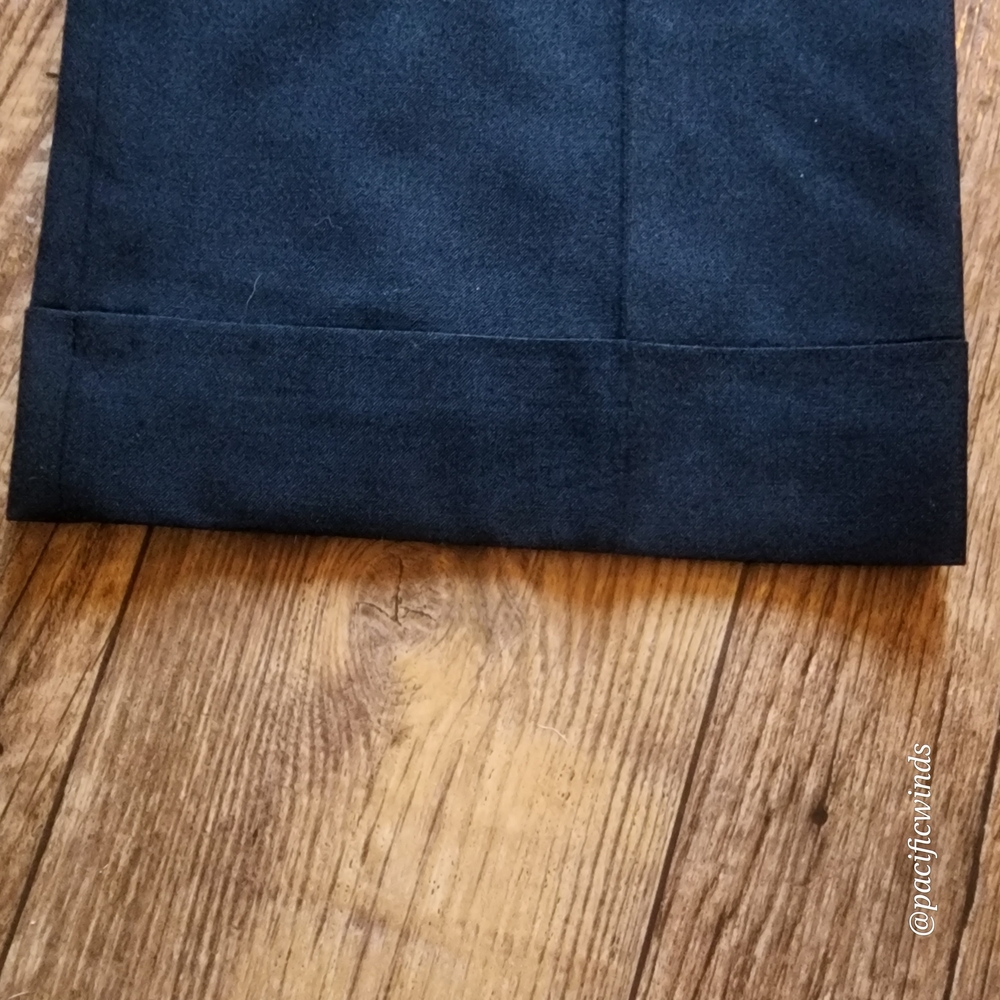Ann Taylor Pleated Signature Black Slacks Pants Size 0 EUC! - Picture 12 of 15
